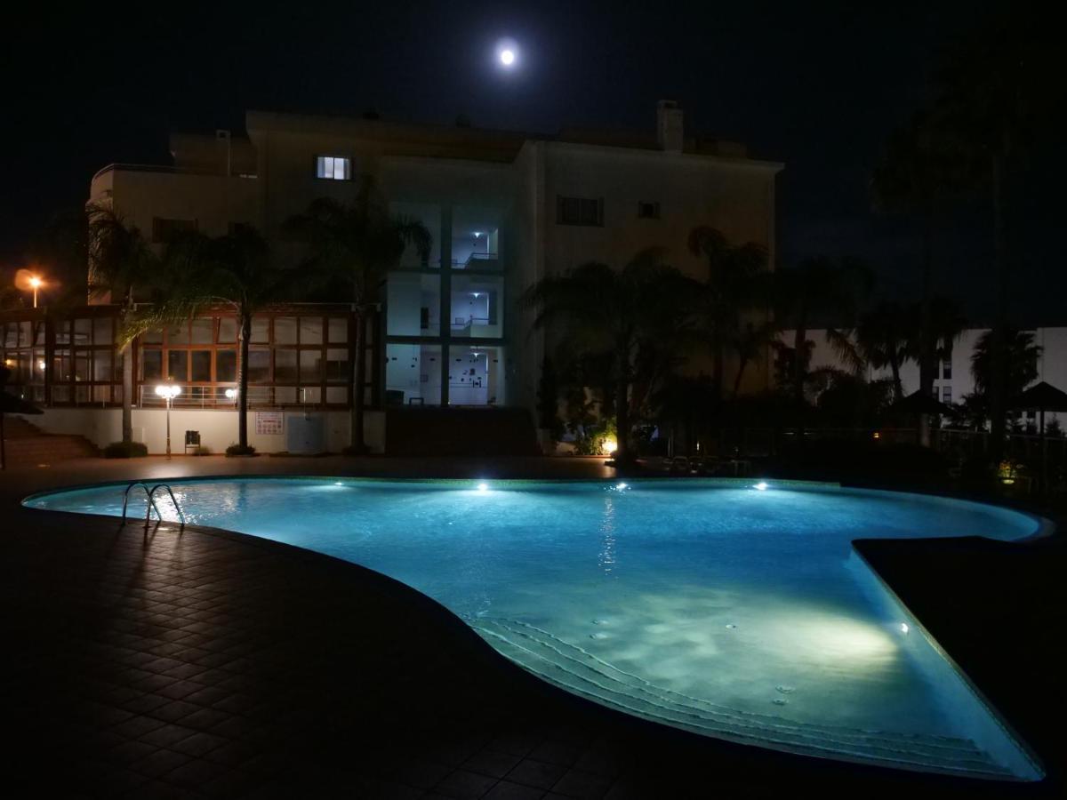 Spacious Apartment Near Porto De Mos Beach, Lagos. المظهر الخارجي الصورة